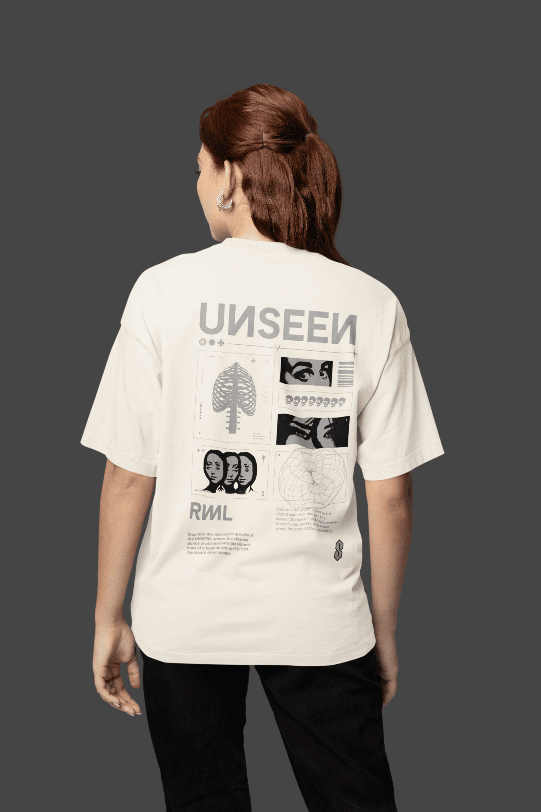 Camiseta Oversized Tarot Unseen Hevor