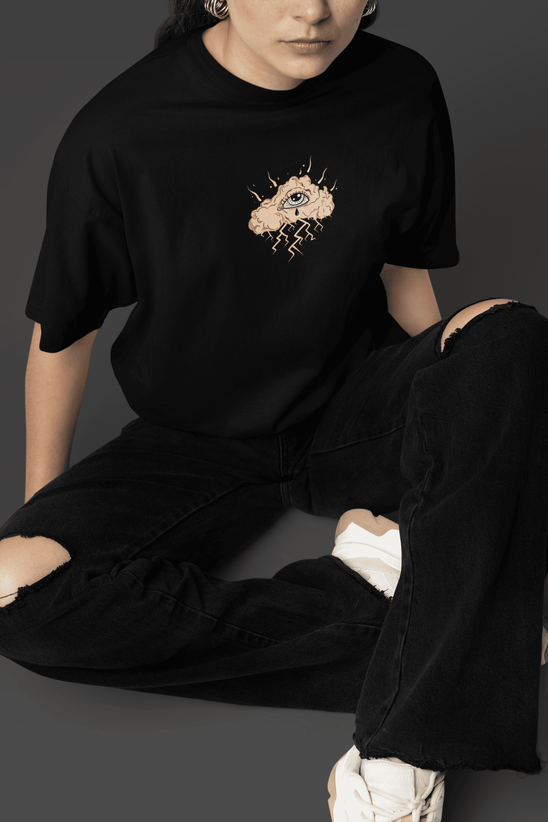 Camiseta Oversized Tshirt Hevor Despojada Tempestade