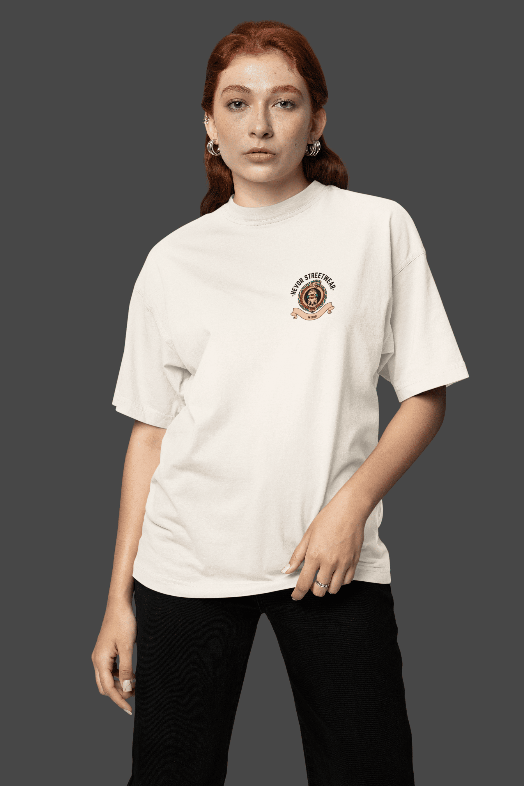 Camiseta Oversized Tshirt Hevor Tarot Chose Bee
