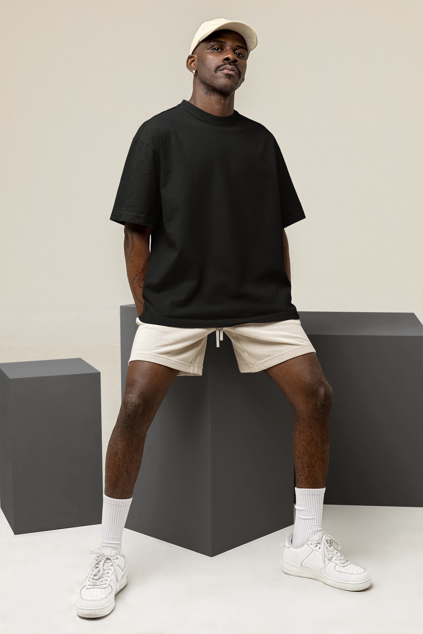 Camiseta Oversized Básica Hevor