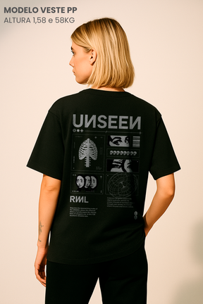 Camiseta Oversized Tarot Unseen Hevor