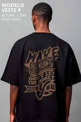 Camiseta Oversized Drop Typography Make You Hevor
