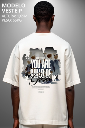 Camiseta Oversized Drop Typography You Are Child Hevor