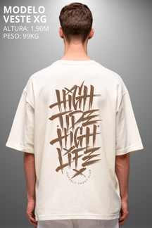 Camiseta Oversized Drop Typography High Life Hevor