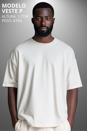 Camiseta Oversized Drop Typography Teach Hevor