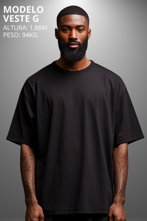 Camiseta Oversized Drop Typography Not Like Us Hevor