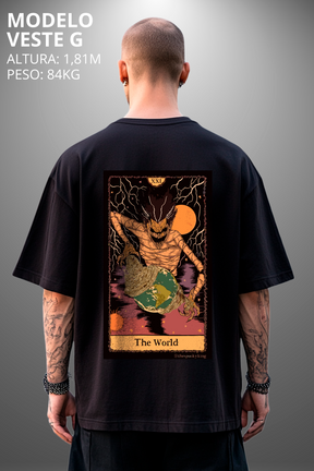 Camiseta Oversized Tshirt Hevor Tarot The World