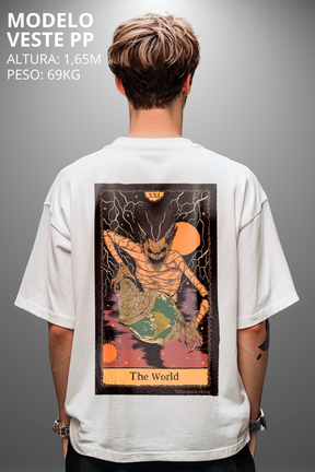Camiseta Oversized Tshirt Hevor Tarot The World