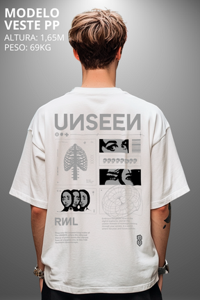 Camiseta Oversized Tarot Unseen Hevor